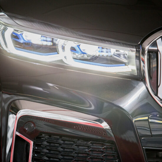 BMW745 (10)