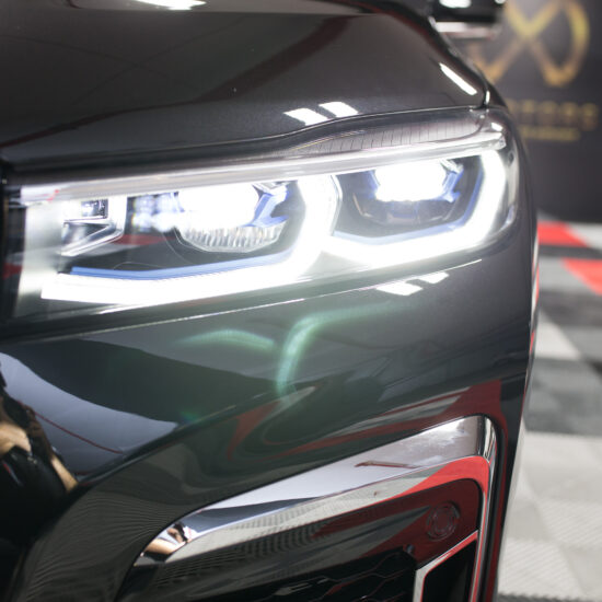 BMW745 (7)